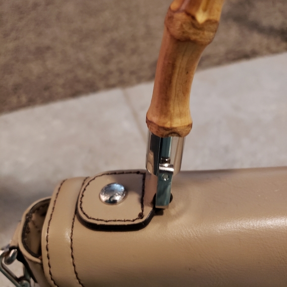 Etienne Signed handbag - Picture 10 of 10